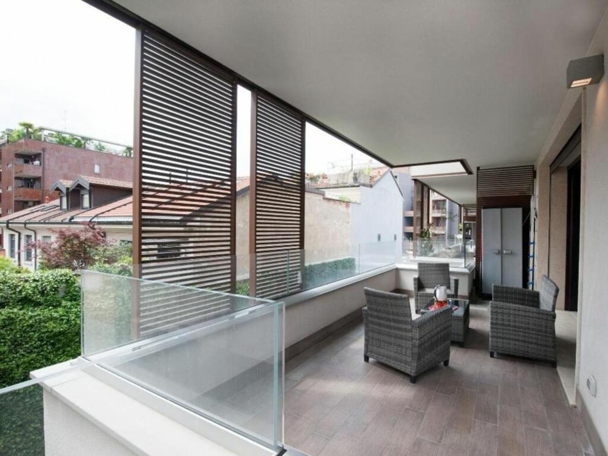 Apartment Cola Di Rienzo By Halldis *